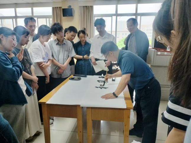 0ed820082d1a0d60fc367f5ab5c9872